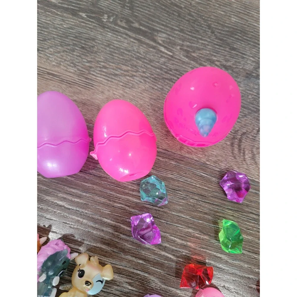Hatchimals CollEGGtibles 22 piece Gems Accessories‎ Playset Unicorn Wings #S
